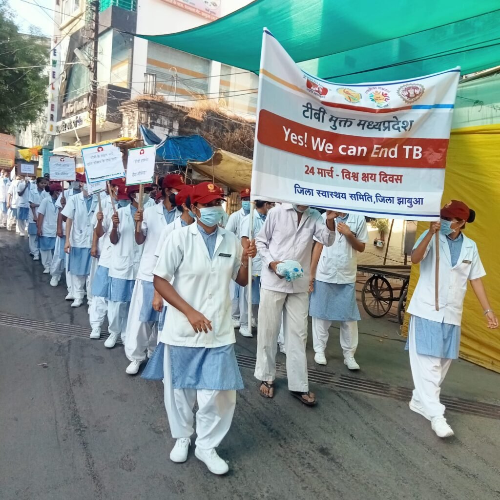 विश्व क्षय रोग दिवस, 2023 हेतु राष्ट्रीय क्षय उन्मूलन कार्यक्रम के अंतर्गत पोषण आहार वितरण कार्यक्रम का हुआ आयोजन 2 WhatsApp Image 2023 03 24 at 3.28.06 PM 2