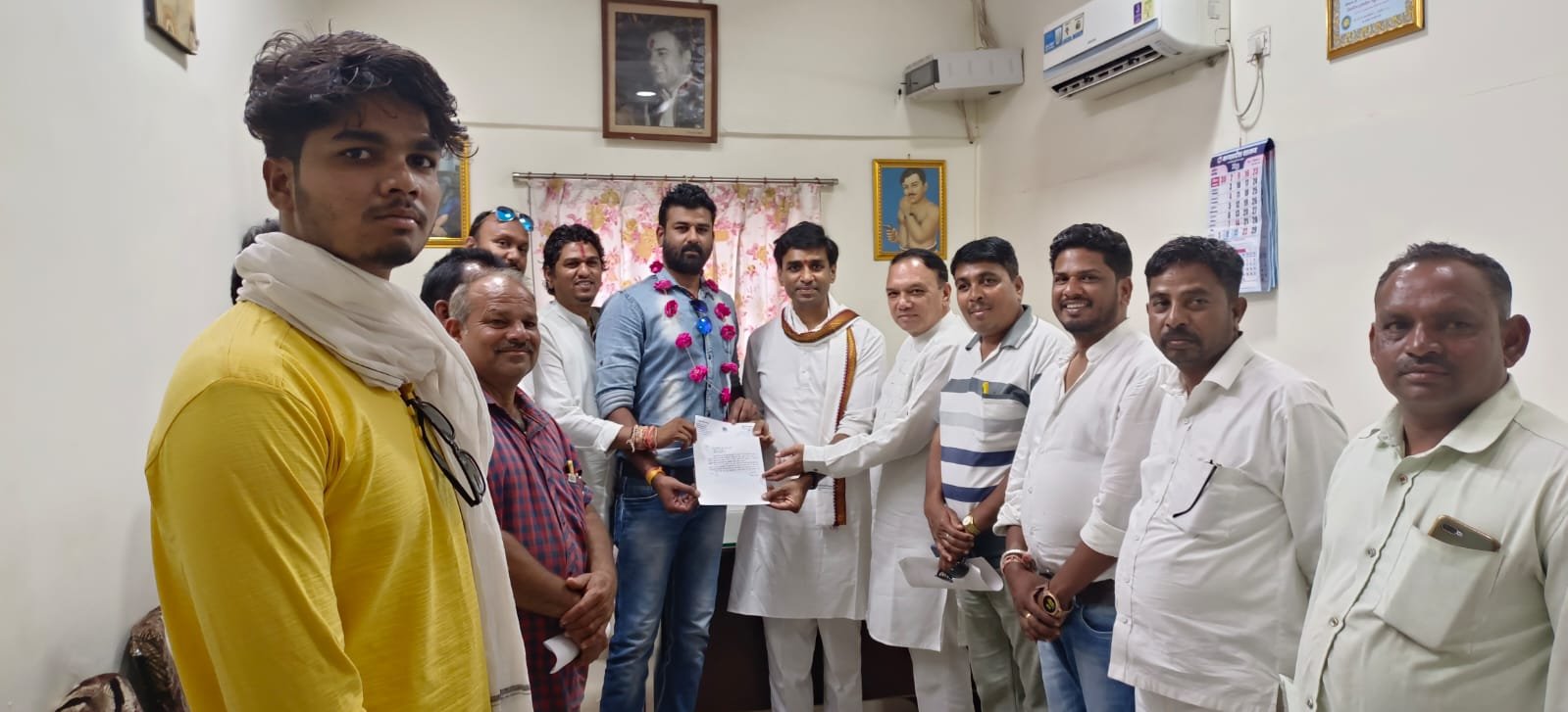 विजय सिंह राजा पवार जिला महामंत्री नियुक्त 1 WhatsApp Image 2023 04 08 at 43910 PM