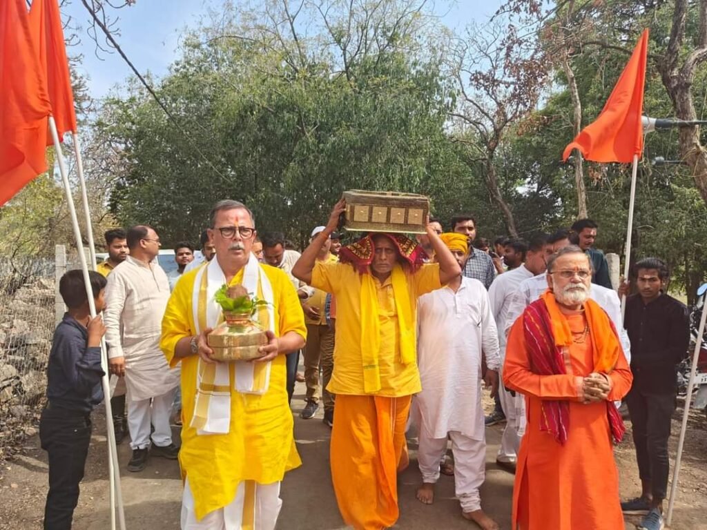 शिवराजपुर मध्य प्रदेश में श्री रुद्र महायज्ञ एवं श्री शिवपुराण कथा का हुआ भव्य शुभारंभ 3 WhatsApp Image 2023 04 22 at 62148 PM 1