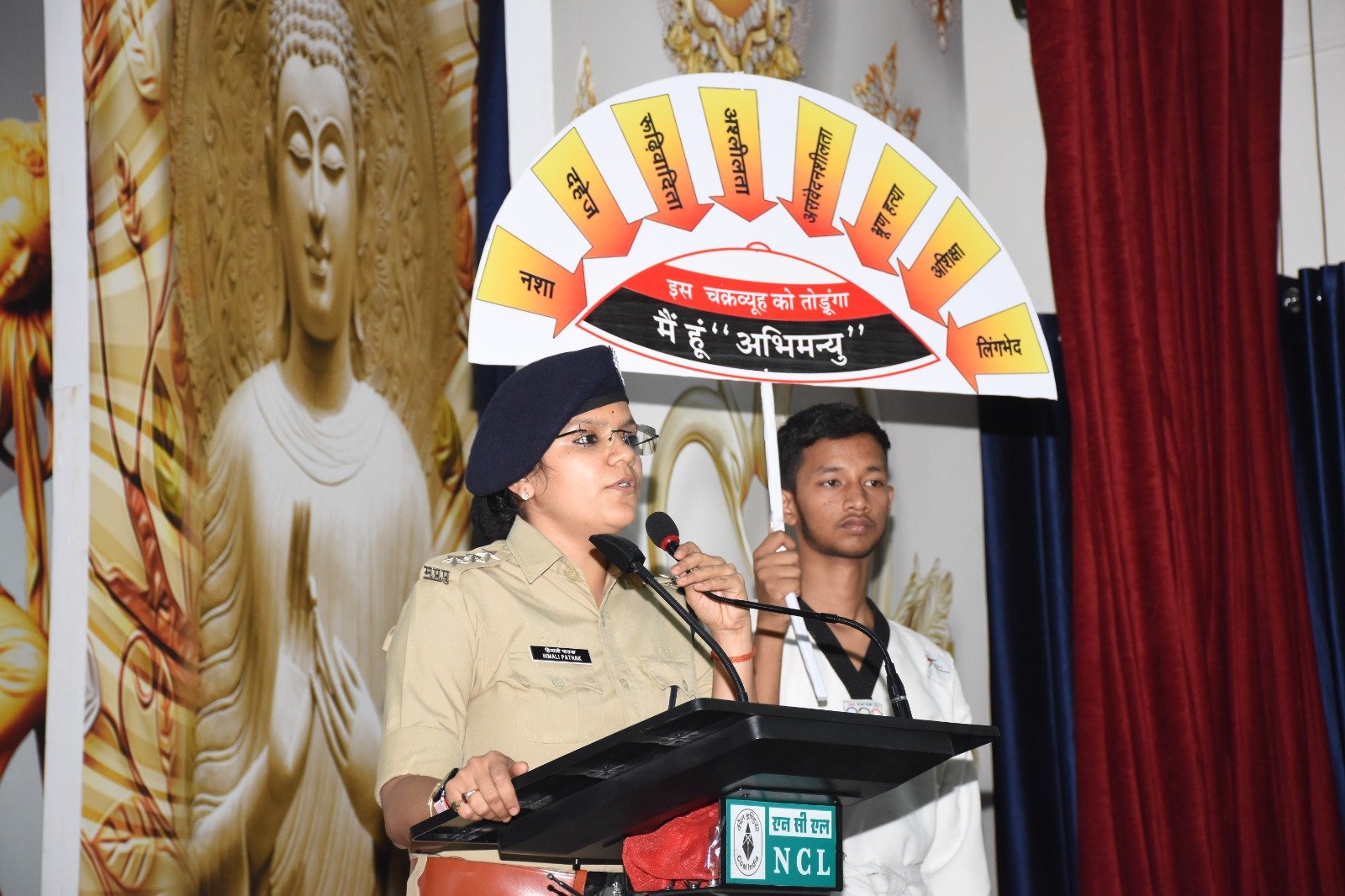मध्य प्रदेश के सिंगरौली में ‘‘अभिमन्यु‘‘ अभियान के तहत पुलिस अधीक्षक यूसुफ कुरैशी के निर्देशन में जन जागरूकता अभियान का आयोजन 1 WhatsApp Image 2023 06 20 at 83528 PM 1