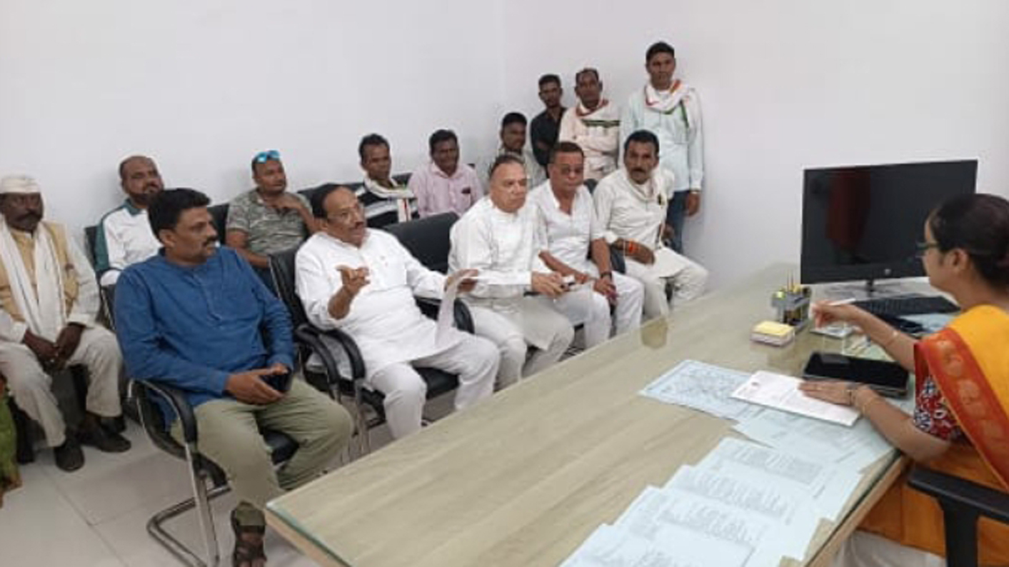 jhabua colector meeting