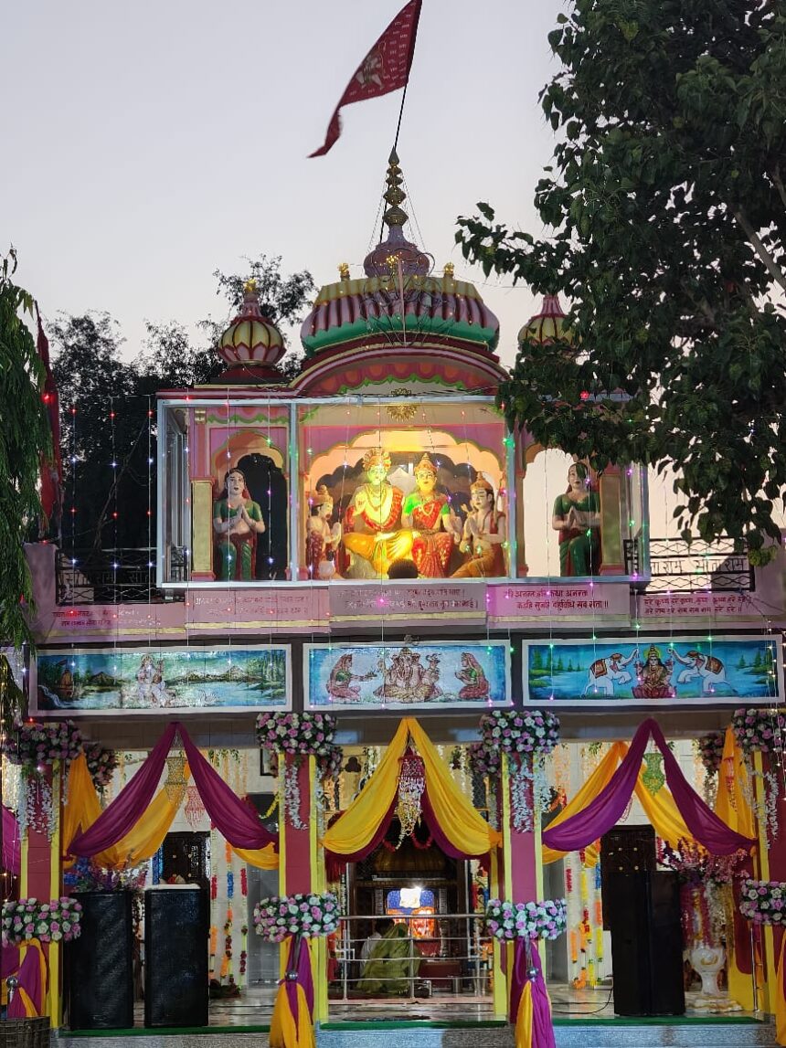 श्री नरसिंह दास बालाजी मंदिर Durga Puja Festival