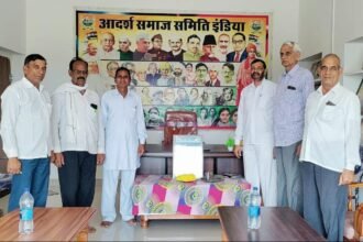 शहीद Matangini Hazra श्रद्धांजलि दी