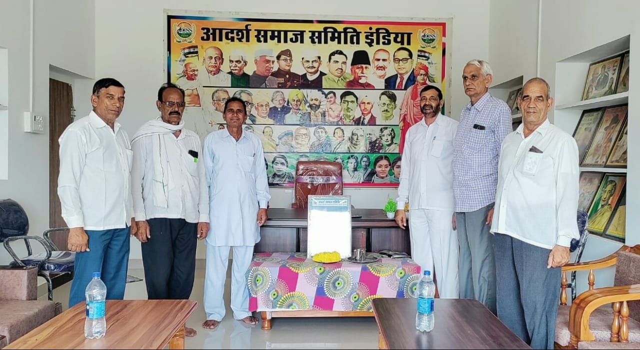 शहीद Matangini Hazra श्रद्धांजलि दी