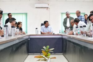 सीएम केजरीवाल ने 2023 के अंत तक Okhla Landfill का समाधान करने की योजना बनाई है 2 T2801038 01
