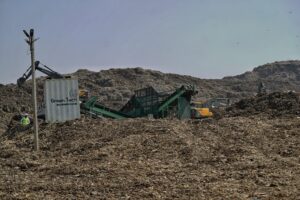 सीएम केजरीवाल ने 2023 के अंत तक Okhla Landfill का समाधान करने की योजना बनाई है 3 T2801121 01