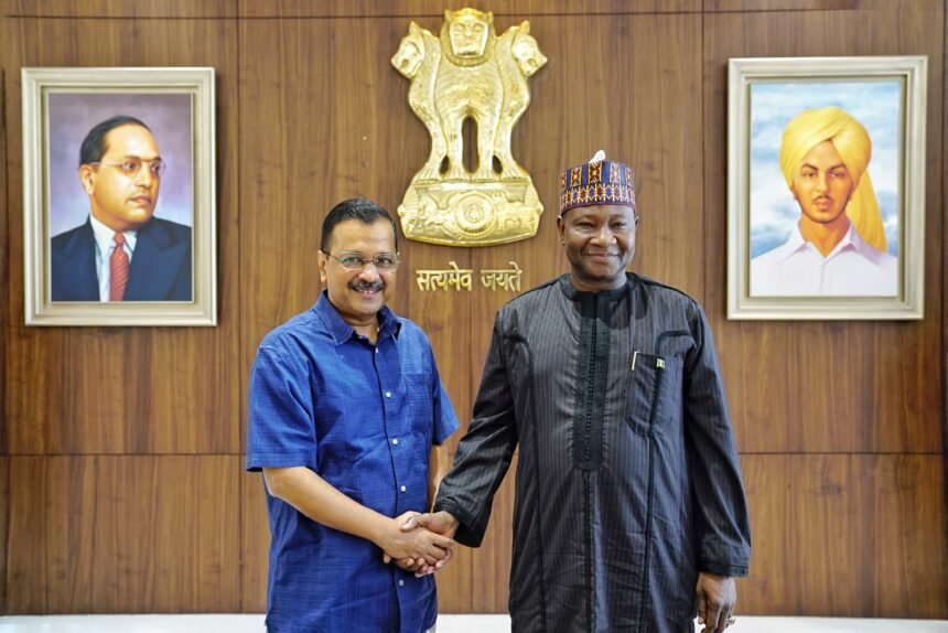 CM केजरीवाल, Ahmed Sule