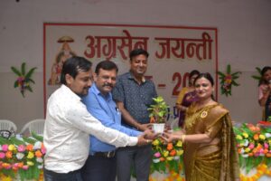 प्रयागराज में Agrasen जयंती चित्रकला एवं कलश सजावट में समाज के बच्चों ने दिखाया हुनर 3 WhatsApp Image 2023 10 09 at 111607 AM1