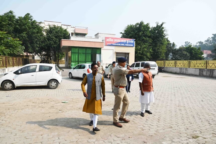 स्वच्छ भारत मिशन अभियान के तहत किया थानों का औचक निरीक्षण 1 स्वच्छ भारत मिशन अभियान