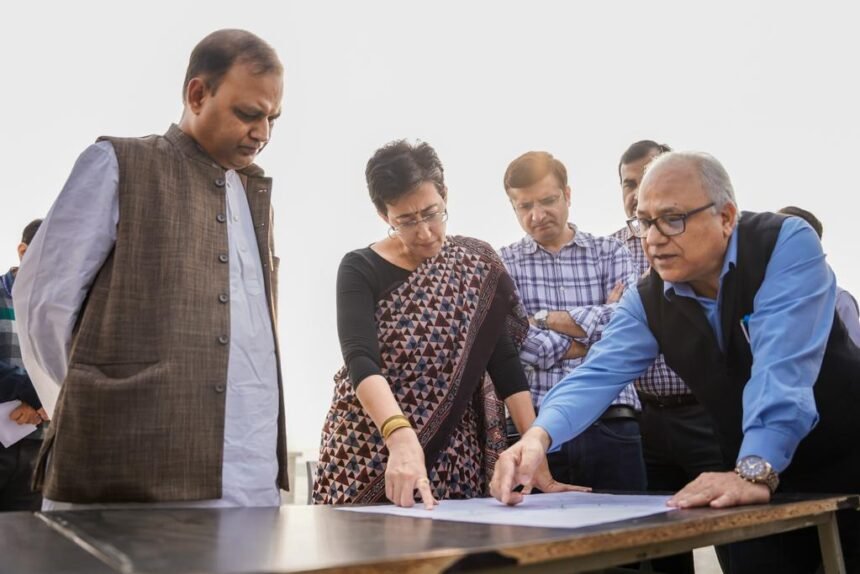 दिल्ली में फ्लड प्लेन परियोजना के चलते भूजल स्तर में लगातार हो रहा सुधार 1 दिल्ली जल मंत्री आतिशी ने किया निरीक्षण