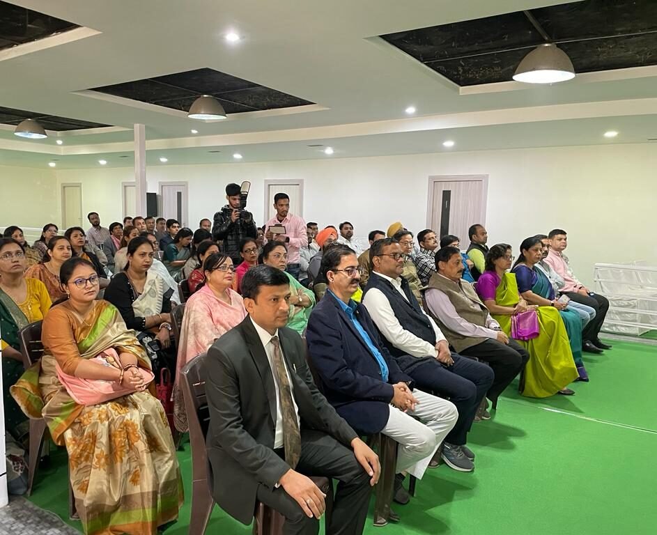 Rajarshi Modi Group