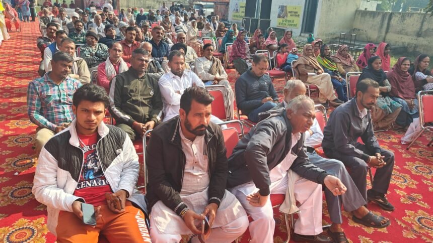 Develop Bharat संकल्प यात्रा के तहत प्रत्येक व्यक्ति तक पहुंच रहा लाभ 1 Develop Bharat संकल्प यात्रा