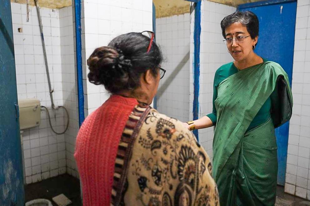Surprise Inspection By Education Minister Atishi