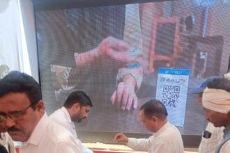 Developed India संकल्प यात्रा तीसरे दिन पहुची