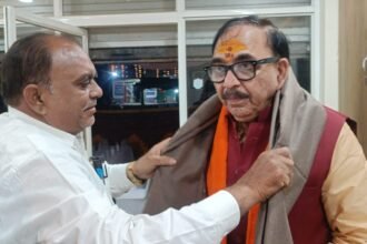 श्री Mahendranath Pandey जी का स्वागत किया