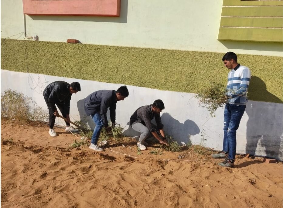 Tagore PG College में विशेष शिविर का उद्घाटन