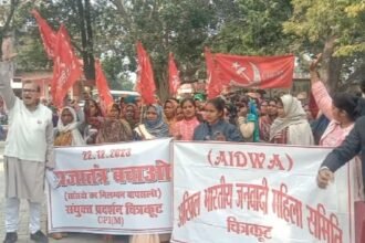 Poor Tribals के घरौंदे उजाड़ने की तैयारी