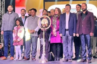 कार्यक्रम में फलाह Handicraft सोसायटी के फाउंडर यामीन भी उपस्थित हुए