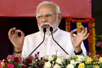 Parakram Diwas: नेताजी बोस की जयंती पर पीएम मोदी ने दी श्रद्धांजलि