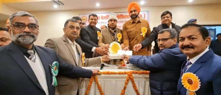 एम डब्ल्यु बी द्वारा वर्ष 2024 में Yadaram Bansal को स्वर्गीय रमेश चंद्र शर्मा अवार्ड मिला 1 Yadaram Bansal को स्वर्गीय रमेश चंद्र शर्मा अवार्ड मिला