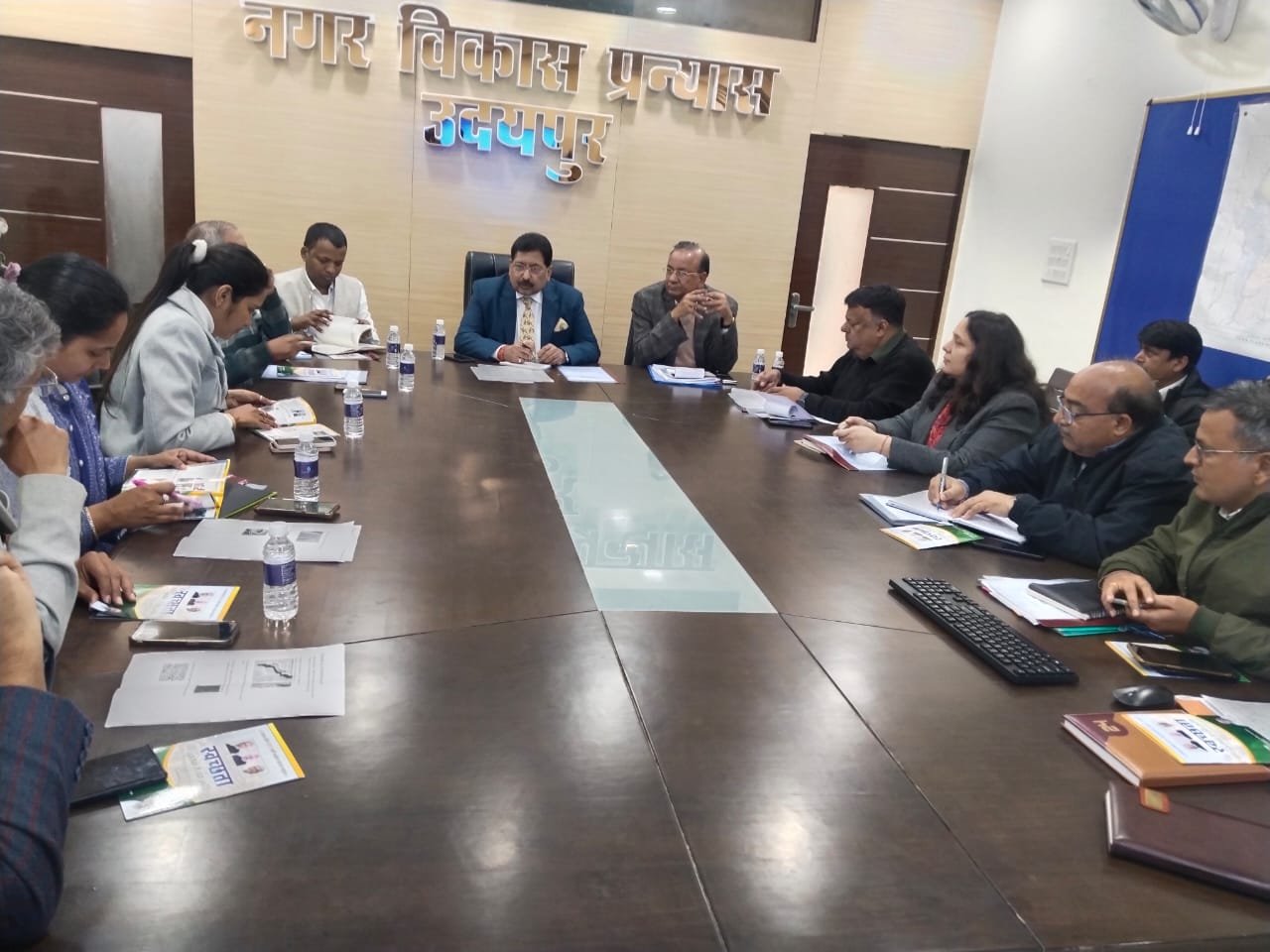 KK Gupta take meeting