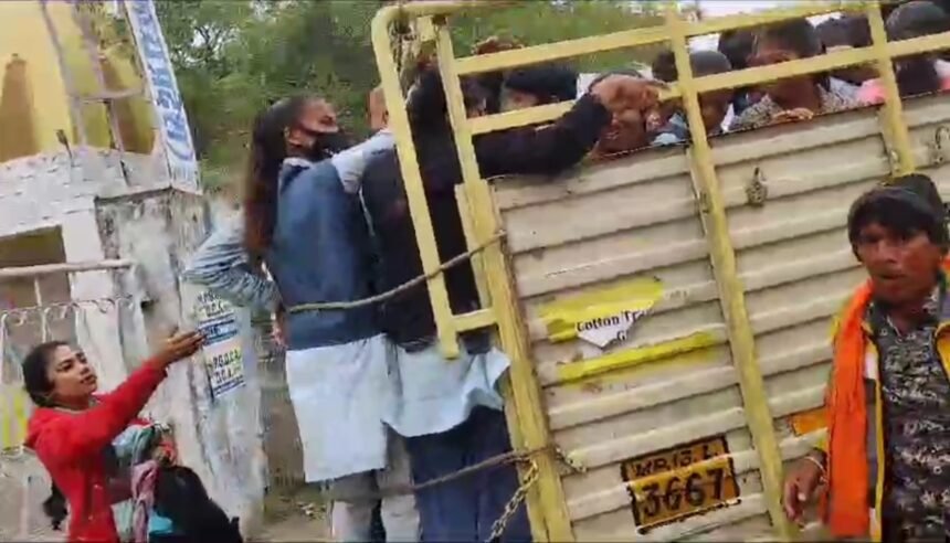 Camp का आयोजन जवाहरलाल नेहरू शासकीय महाविद्यालय बड़वाह में