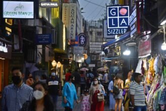 Commercial Establishments को 24 घंटे खोलने की मंजूरी