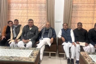 Ashok Arora ने कहा नगर परिषद थानेसर का स्वच्छता में पिछड़ना बेहद शर्मनाक