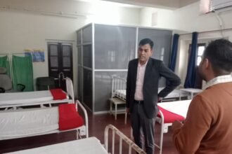 SDM Om Prakash Chandelia ने कार्यालयों का किया निरीक्षण