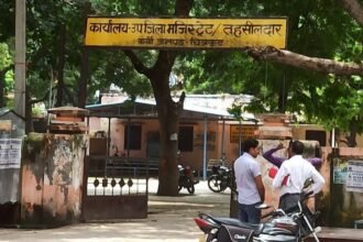 Tehsildar Karvi ने बताया सरकारी भूमियों से हटेगा अवैध कब्जा