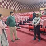 State Construction Corporation द्वारा निर्मित ऑडिटोरियम का DM द्वारा औचक निरीक्षण