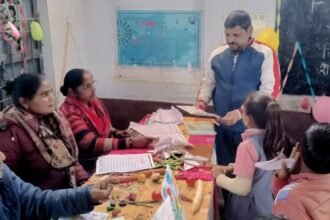 विकासखंड घाटीगांव के प्राथमिक विद्यालय में FLN Fair का आयोजन