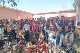 Guest Teachers ने शिक्षा अधिकारी को दिया ज्ञापन