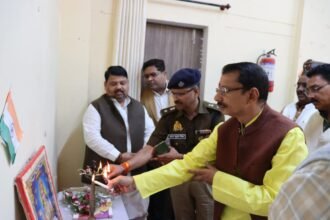 मोदी जी ने लखनऊ में Breaking Ground Ceremony समारोह का प्रारंभ किया