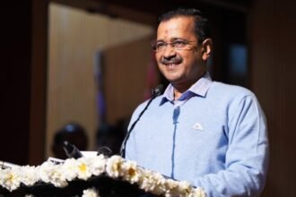 सीएम ने किया Sports School में स्वीमिंग पूल का उद्घाटन