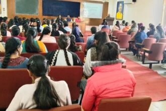 Jairam Girls College में कैरियर काउंलिंग आयोजन