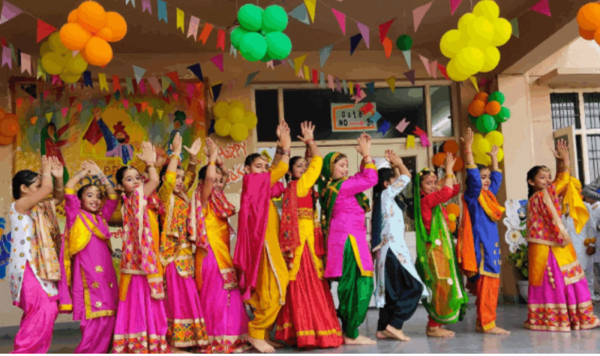 High School 2024 की परीक्षा में प्रतियोगी छात्र छात्राओं का कार्यक्रम आयोजित हुआ