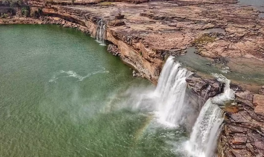 Chitrakoot को यूनेस्को के वैश्विक जियोपार्क के रूप में शामिल करनें के लिए विशेषज्ञ समिति नें सर्वेक्षण किया