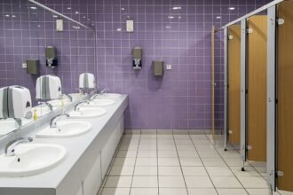 Public Toilet का न्यायालय परिसर में लोकार्पण