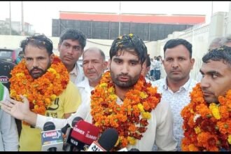 Kisan नेताओं को 37 दिन बाद मिली जमानत, जेल से बाहर आकर अक्षय ने खोला अनशन