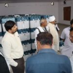 Chitrakoot News: लोकसभा चुनाव 2024 कराने के लिए डीएम एसपी चित्रकूट ने राजपुर तहसील अंतर्गत मतदान केंद्रो का निरीक्षण किया