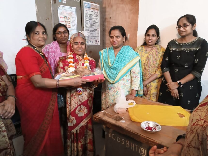 भितरवार: Anganwadi कार्यकर्ताओं ने भव्य विदाई समारोह आयोजित किया 1 भितरवार: Anganwadi कार्यकर्ताओं ने भव्य विदाई समारोह आयोजित