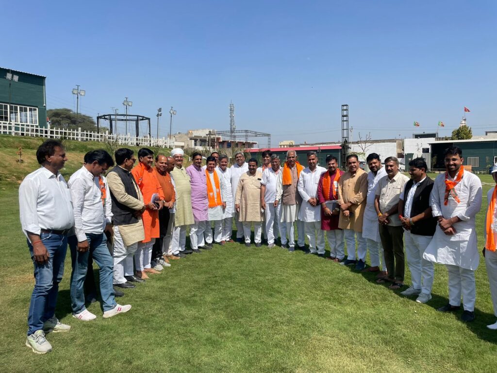 CM Bhajanlal Sharma's visit to Jhunjhunu: मुख्यमंत्री भजनलाल शर्मा का झुंझुनू दौरा, तैयारियों को लेकर बैठक 
