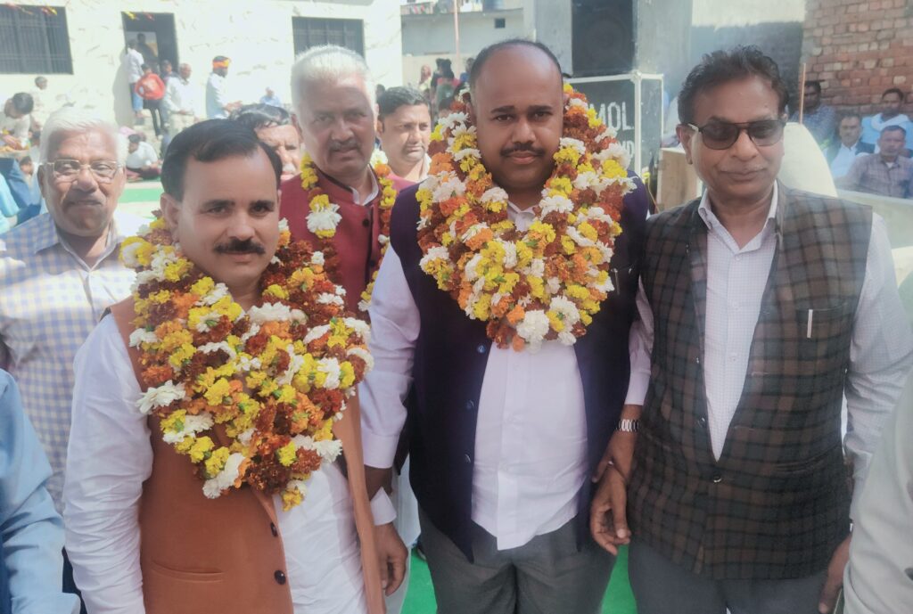 Surajbhan Kataria: हरियाणवी सॉग-कला हमें पारिवारिक एकता से जोड़कर रखता है