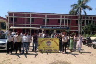 Voter Awareness Program: स्वीप अभियान के तहत जारी है मतदाताओं को जागरूक करने का कार्य