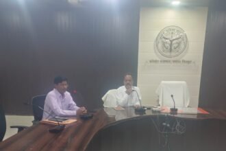 Chitrakoot Lok Sabha Election 2024: उप जिला निर्वाचन अधिकारी की अध्यक्षता में कलेक्ट्रेट सभागार में प्रशिक्षण की बैठक आयोजित