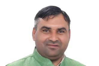 Surendra Taya left JJP: जननायक जनता पार्टी को एक और बड़ा झटका, सुरेंद्र टाया गोहिदा ने दिया इस्तीफा
