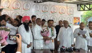 Delhi में चौधरी भूपेंद्र सिंह हुड्डा के निवास पर Rajiv Mamuram Gondar अपने साथियों के साथ कांग्रेस में हुए शामिल 2 Rajiv Mamuram Gondar