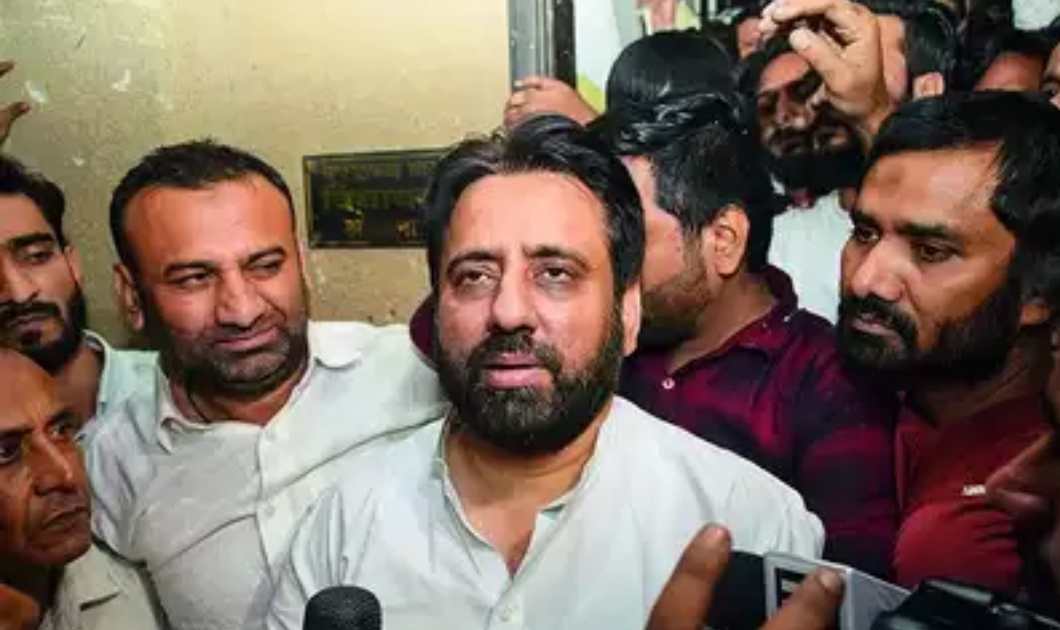 AAP विधायक अमानतुल्लाह गिरफ्तार, ED ने बताई गिरफ्तारी की वजह
