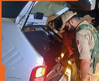 Terrorist attack in Gulmarg: जम्मू-कश्मीर में Terrorist attack में 2 सैनिकों सहित चार लोगों की मौत 3 Terrorist attack